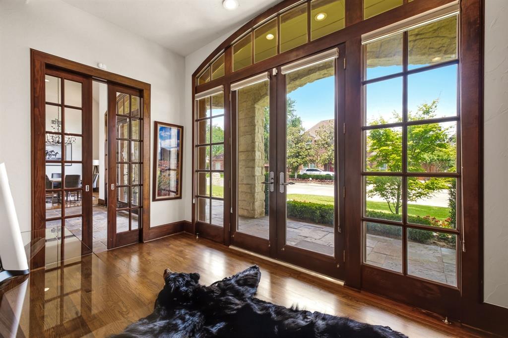 4928 Holly Tree Drive
