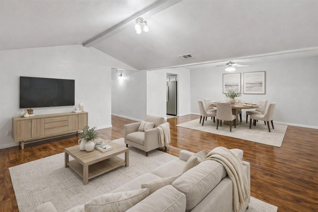 930 Shady Creek Lane