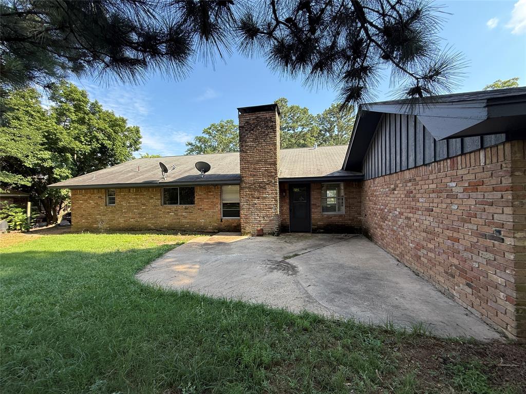 14 Palm Drive