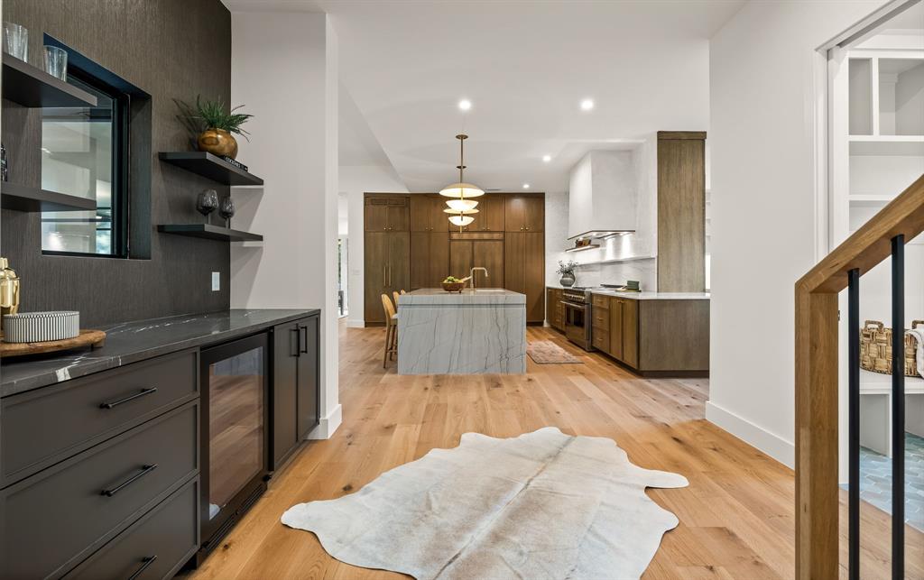 Casa Linda Estates - Residential