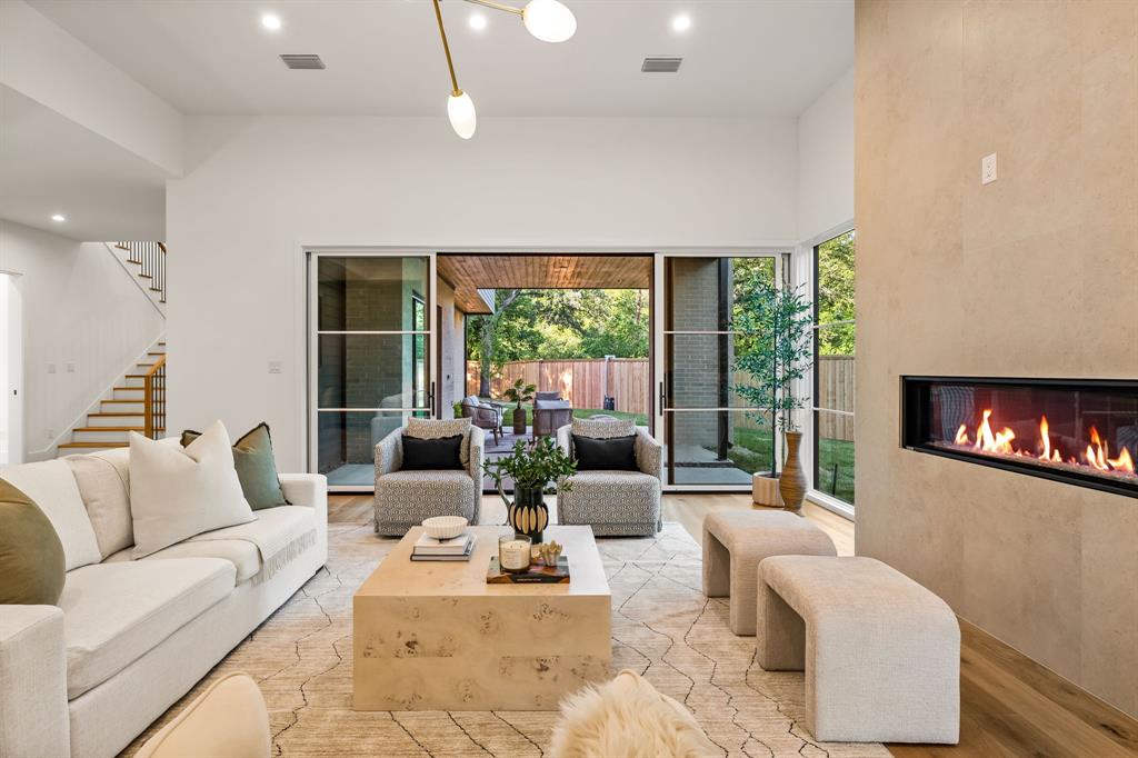 Casa Linda Estates - Residential