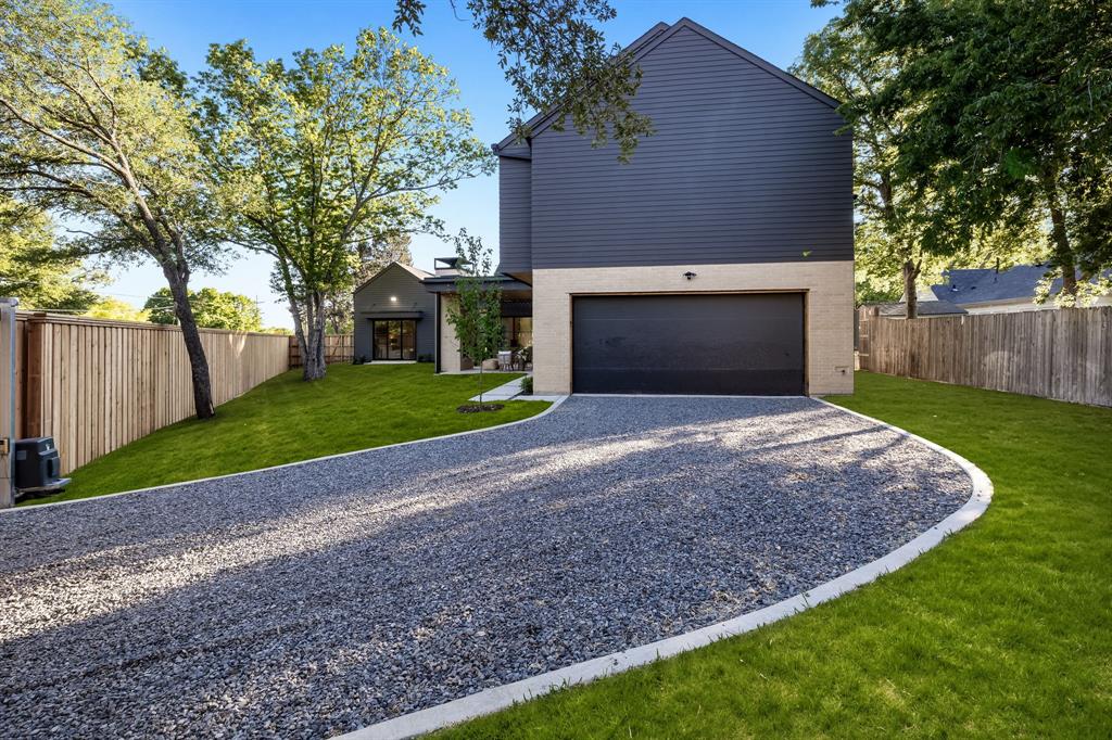 Casa Linda Estates - Residential