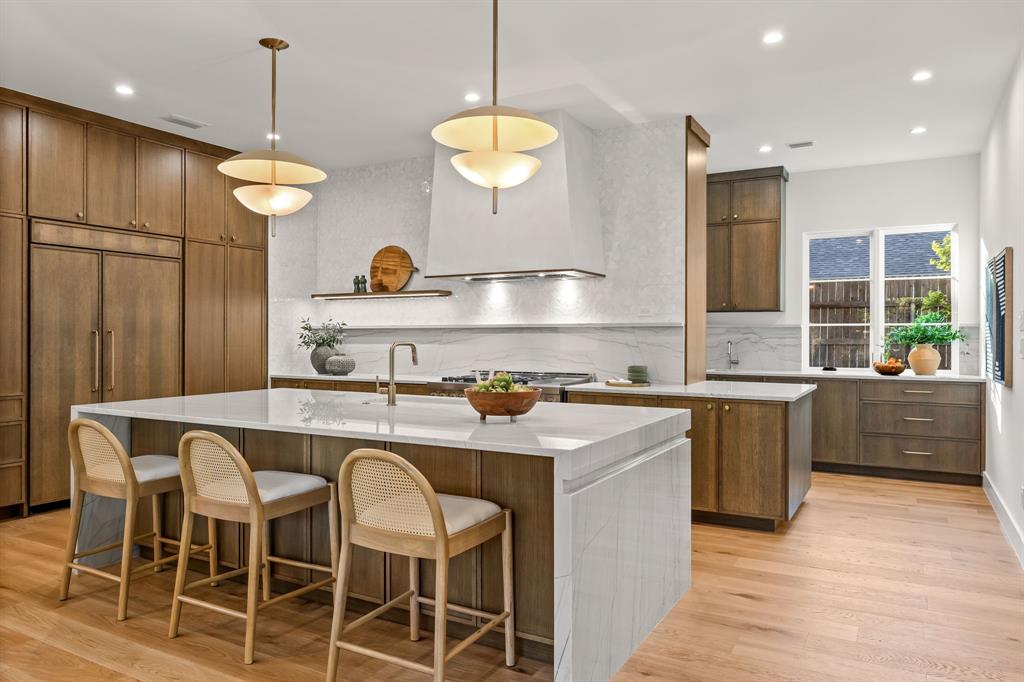 Casa Linda Estates - Residential