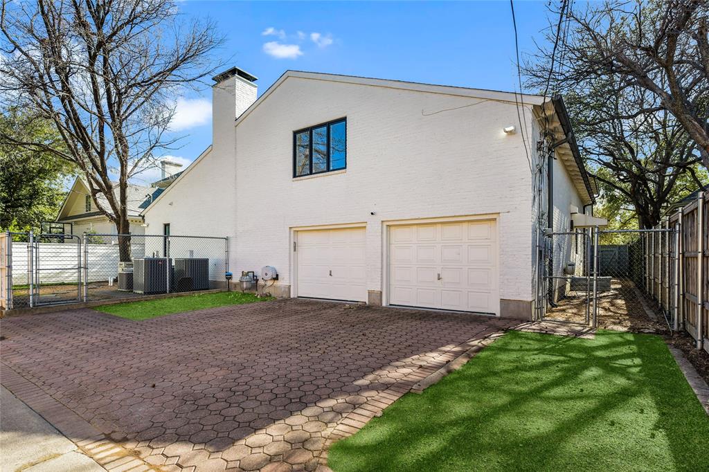 University Heights 05 - Residential