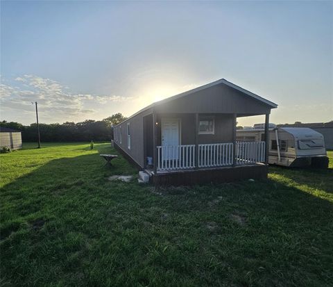 145 Firefly Drive Springtown TX 76082
