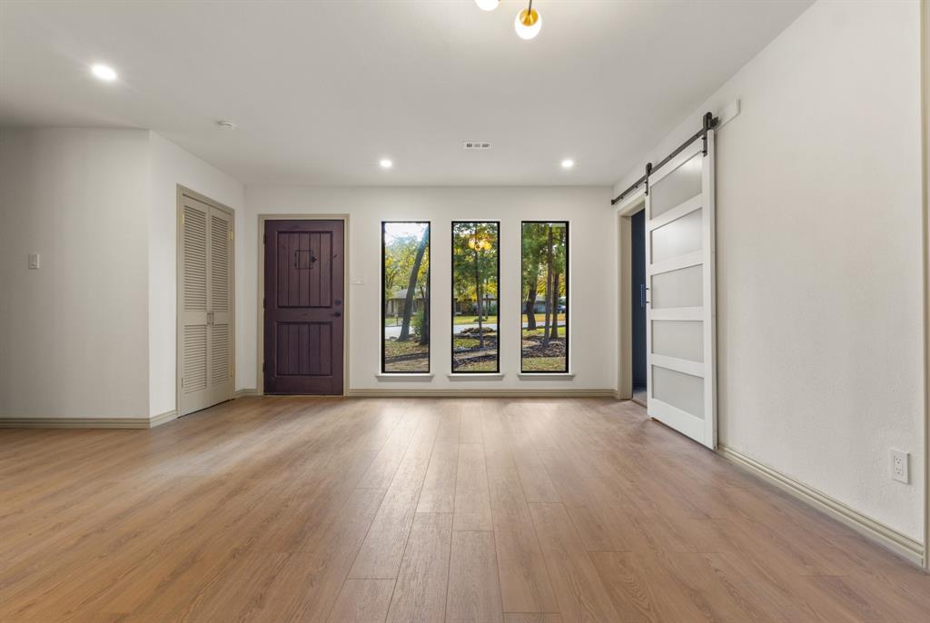 504 Chisolm Court