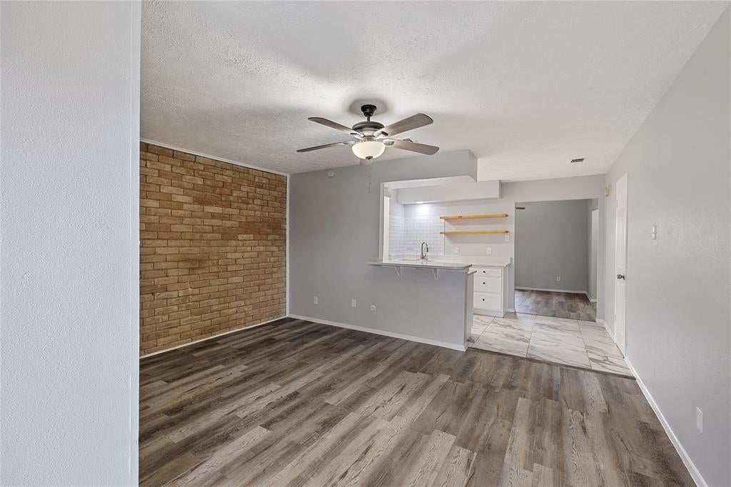 66 W Mountain Creek Drive