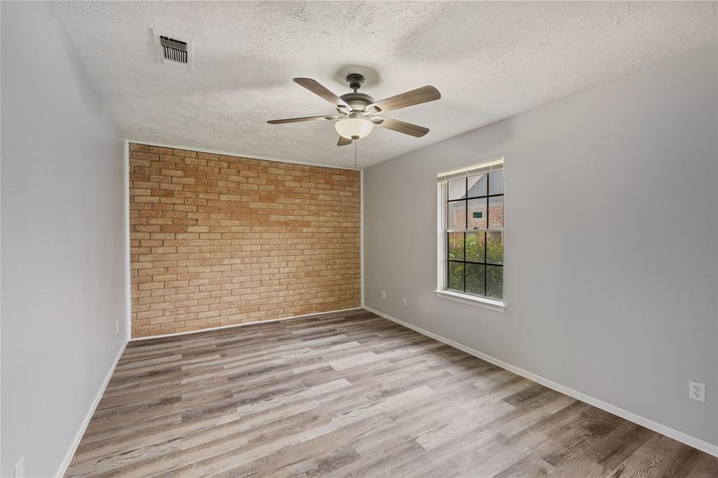 66 W Mountain Creek Drive