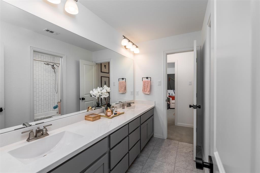 Westbury Tribute Ph 3b - Residential