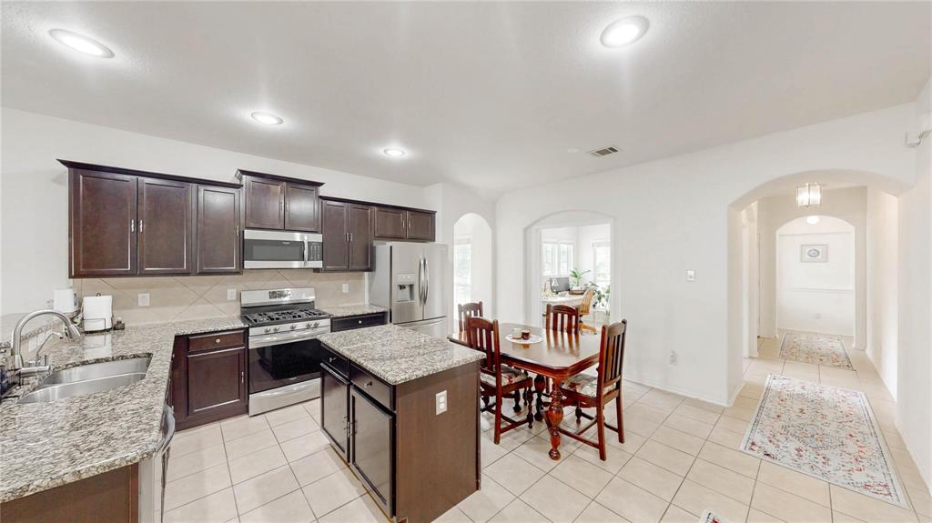 Eagle Village At Providence Ph - Residential