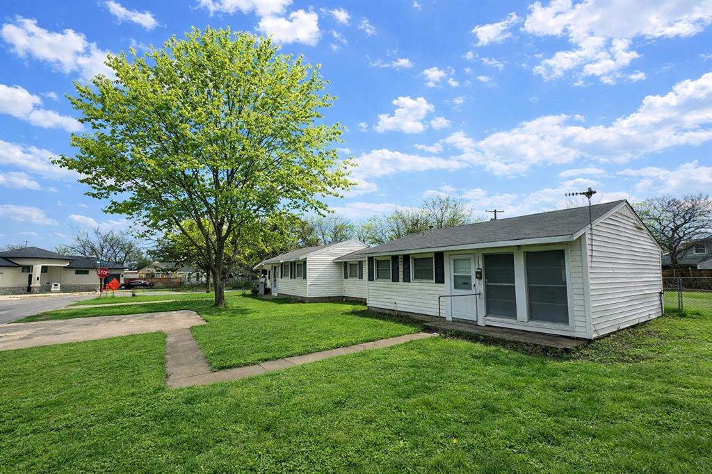 Dallas Park - Residential Income