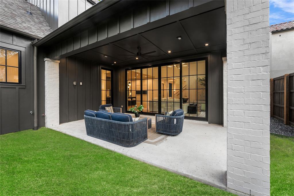 Rector Place 02 - Residential