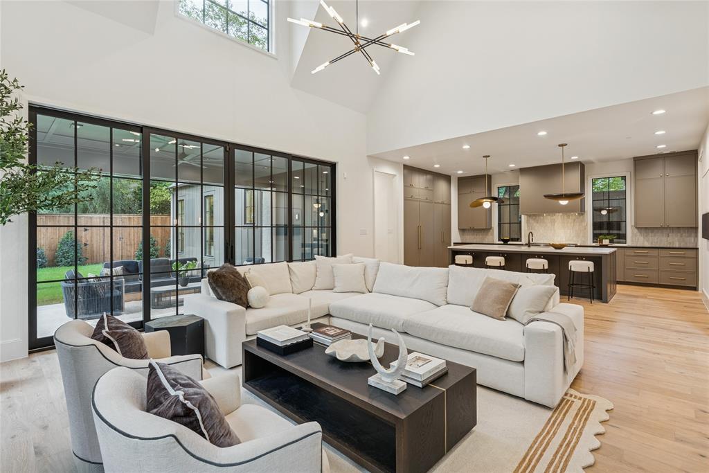 Rector Place 02 - Residential