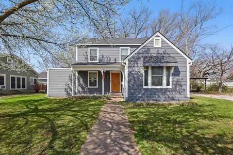 932 N Woods Street Sherman TX 75092