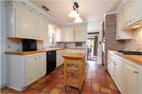 Tiny photo for 15 Ninth Hole Street, Abilene, TX 79603 (MLS # 21396854)