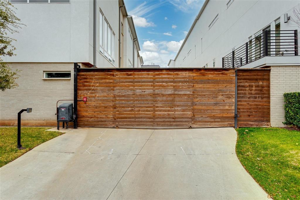 Larkspur Fitzhugh Add - Residential