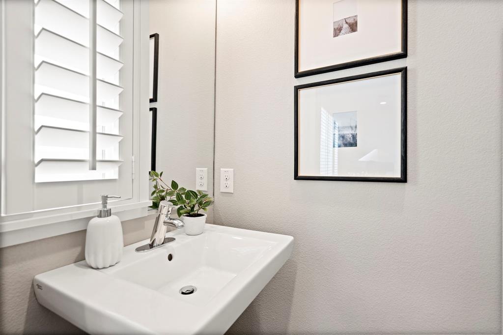 Larkspur Fitzhugh Add - Residential