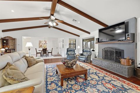 Tiny photo for 4 Buckskin Road, Mineral Wells, TX 76067 (MLS # 21196434)