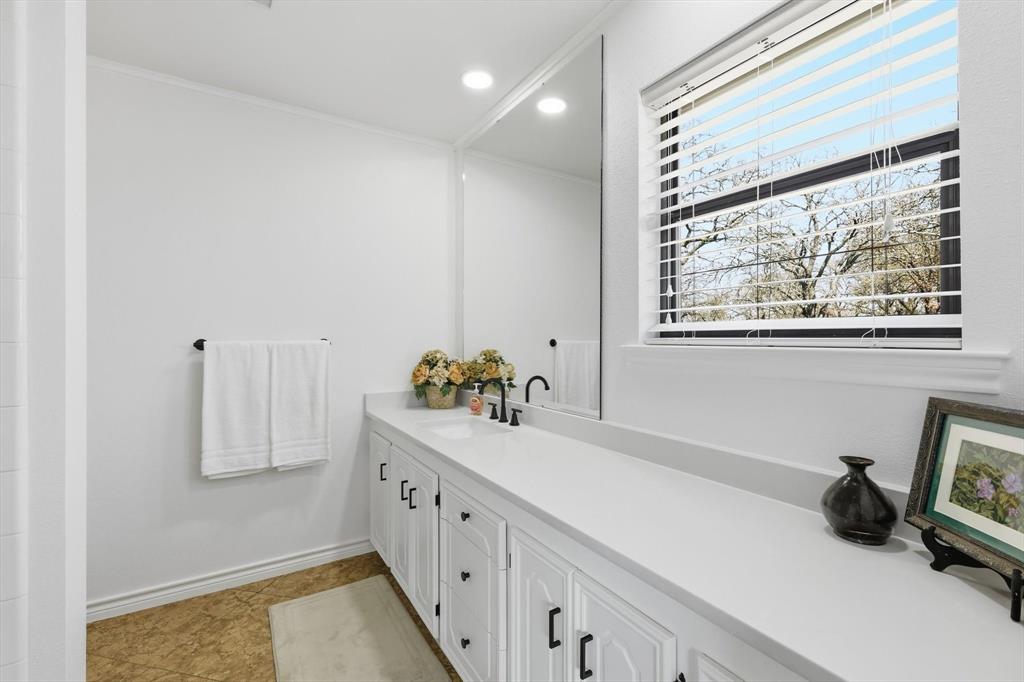 Western 02 - Residential