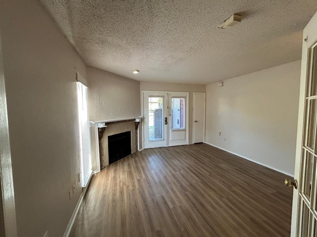 9839 Walnut Street 103