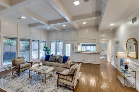 16302 Amberwood Road Dallas TX 75248