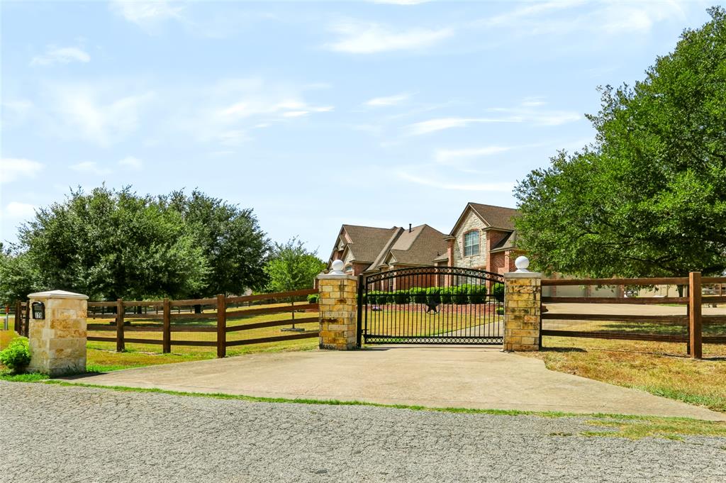 170 Park Place Circle