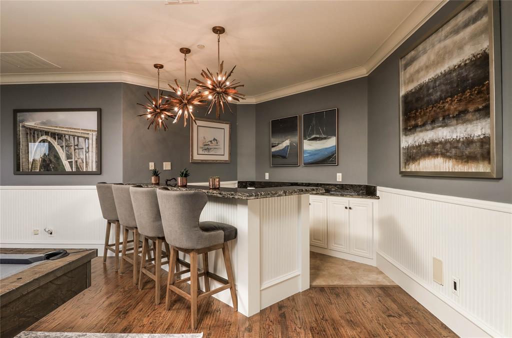 Crystal Shores - Residential