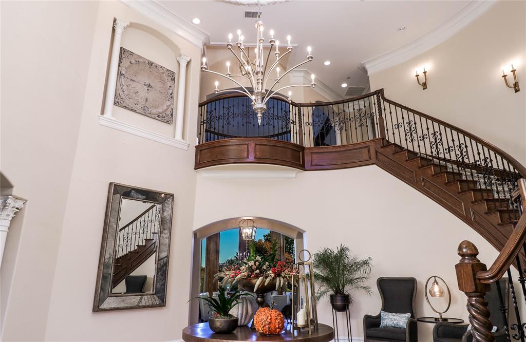 Crystal Shores - Residential