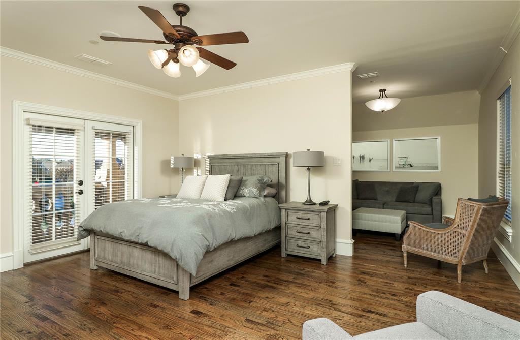 Crystal Shores - Residential