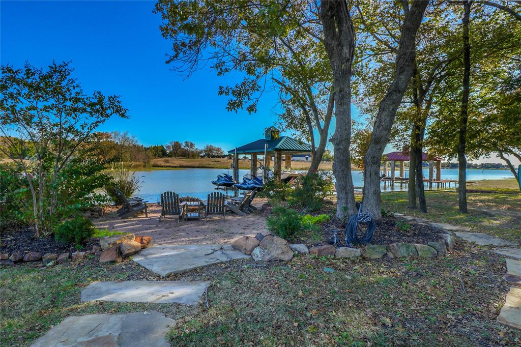 Crystal Shores - Residential