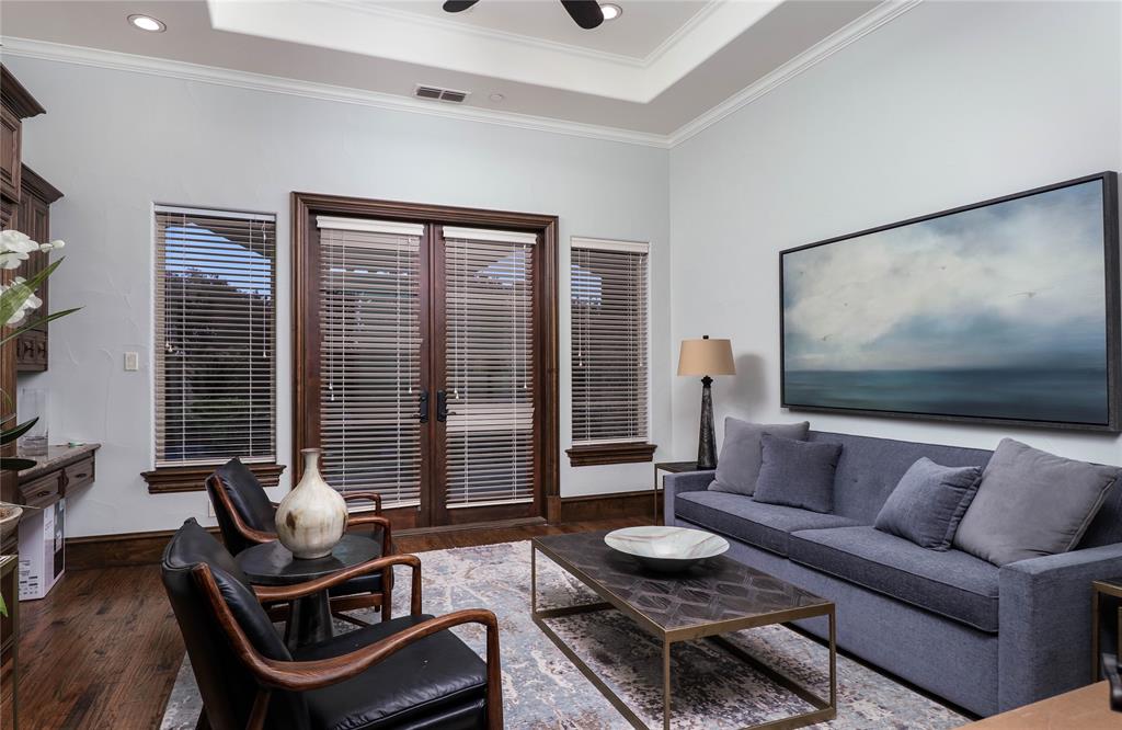 Crystal Shores - Residential