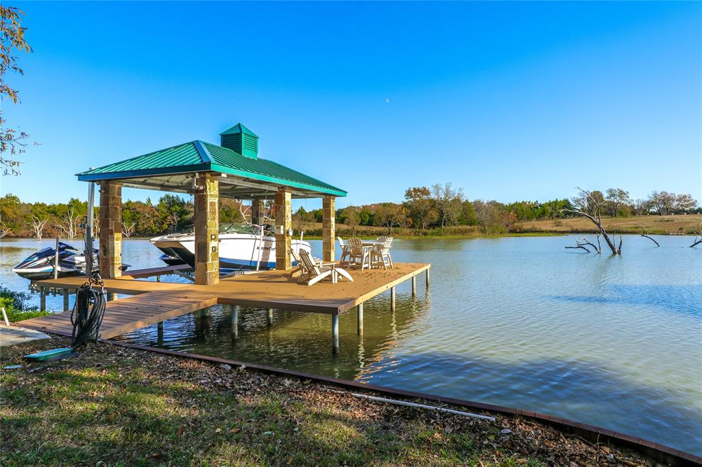 Crystal Shores - Residential