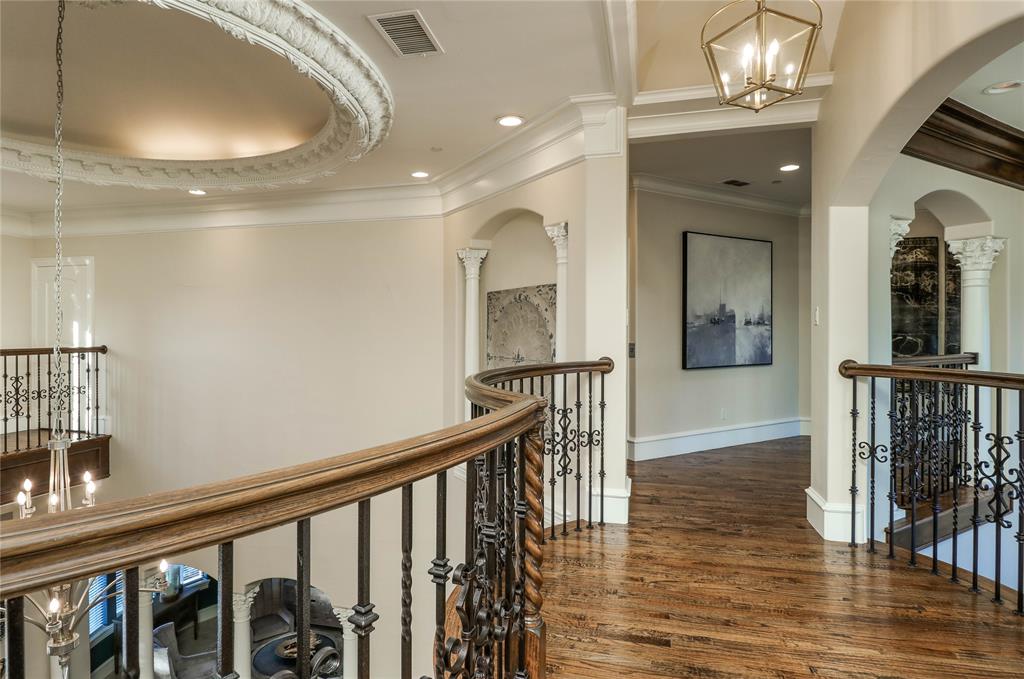 Crystal Shores - Residential