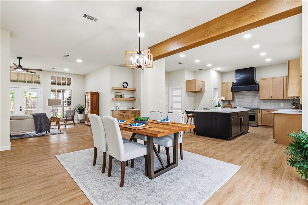 634 Meadowcrest Drive