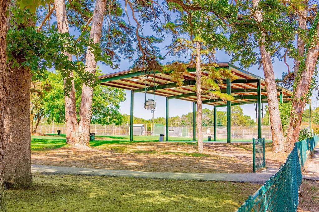 Hide A Way Lake - Residential