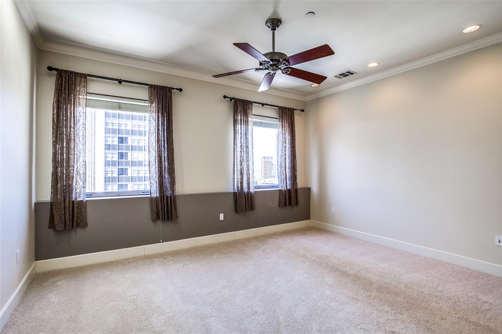 Elm Street Condo 1505 - Residential