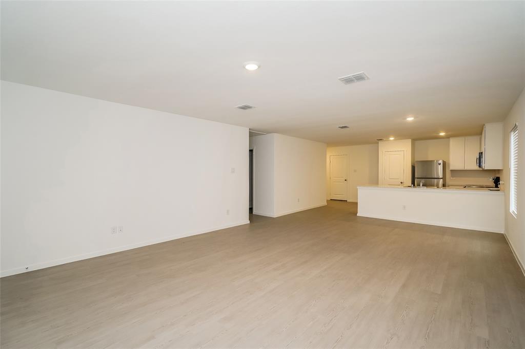 The Parks of Deer Creek - Residential Lease