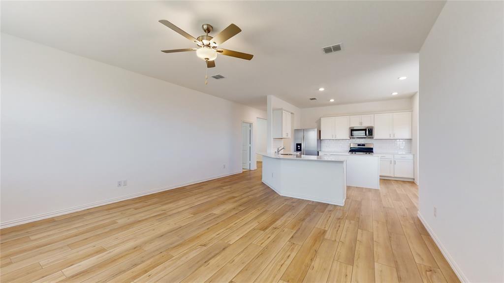 Sendera Ranch - Residential Lease