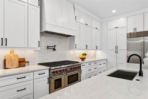 Tiny photo for 3754 Durango Drive, Dallas, TX 75220 (MLS # 21193619)