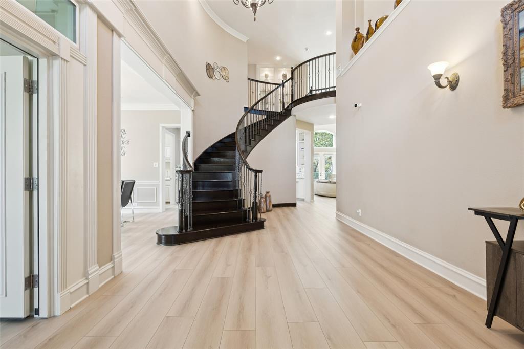 2628 Elmbrook Drive