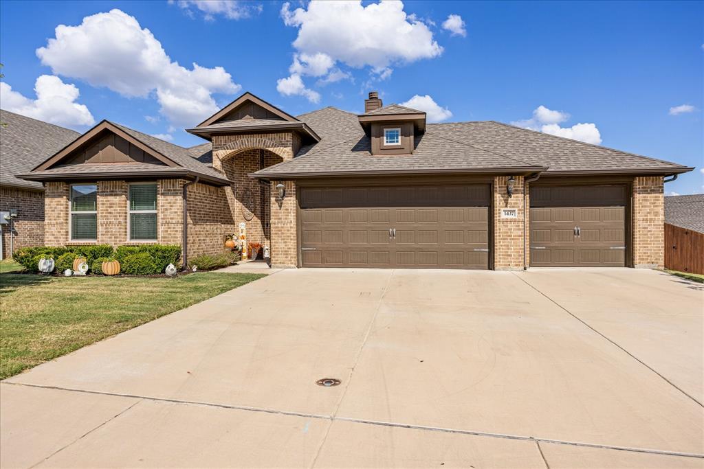 1437 Town Creek Circle