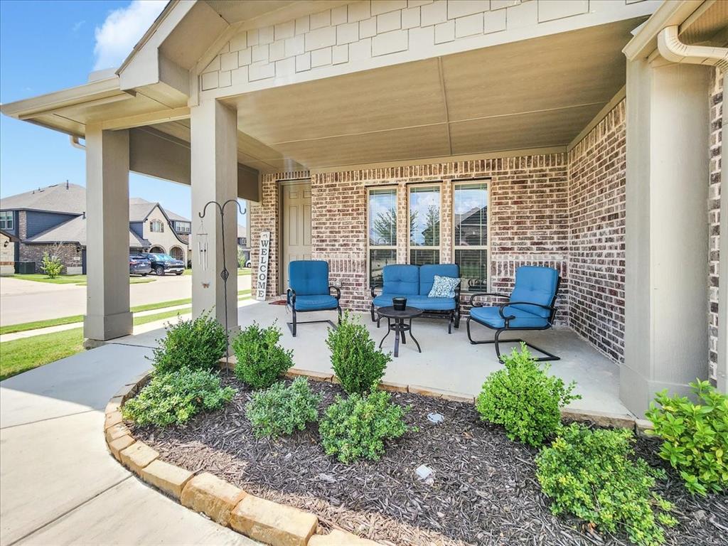 1152 Snowy Owl Drive