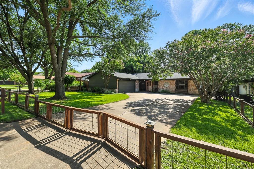 1601 Cimarron Trail
