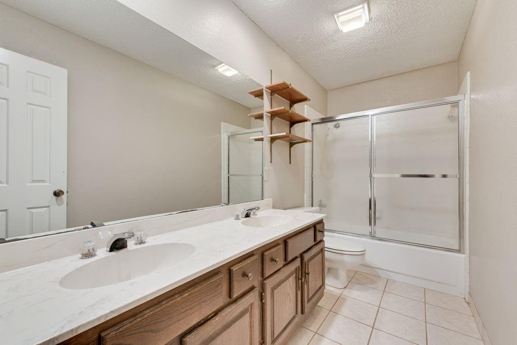 Oldfield Village - Residential