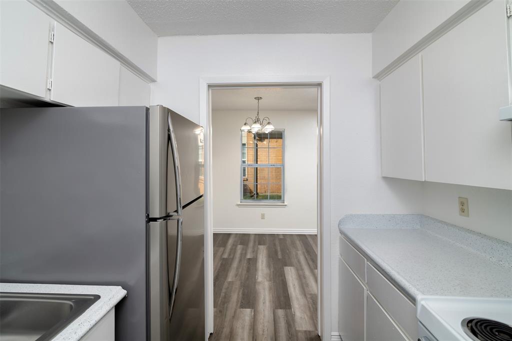 Ag Walker Surv - Residential Lease