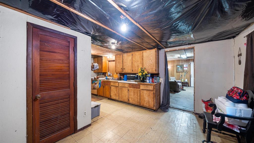 Bushwhacker Peninsula Sub - Residential