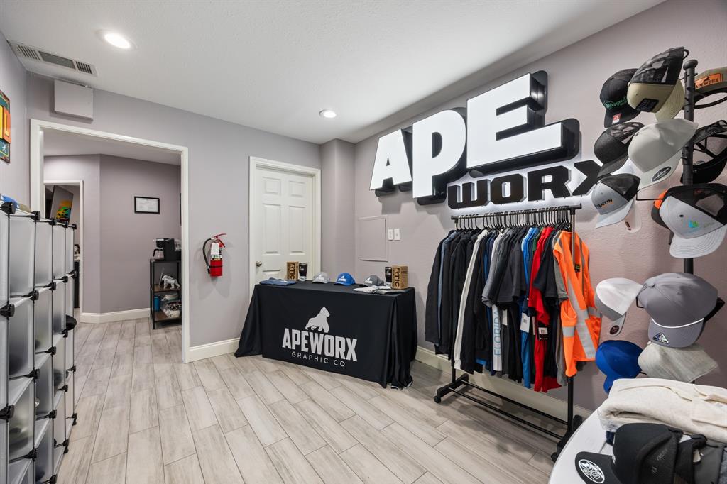 Rowlett Bus Park 02 - Commercial Sale