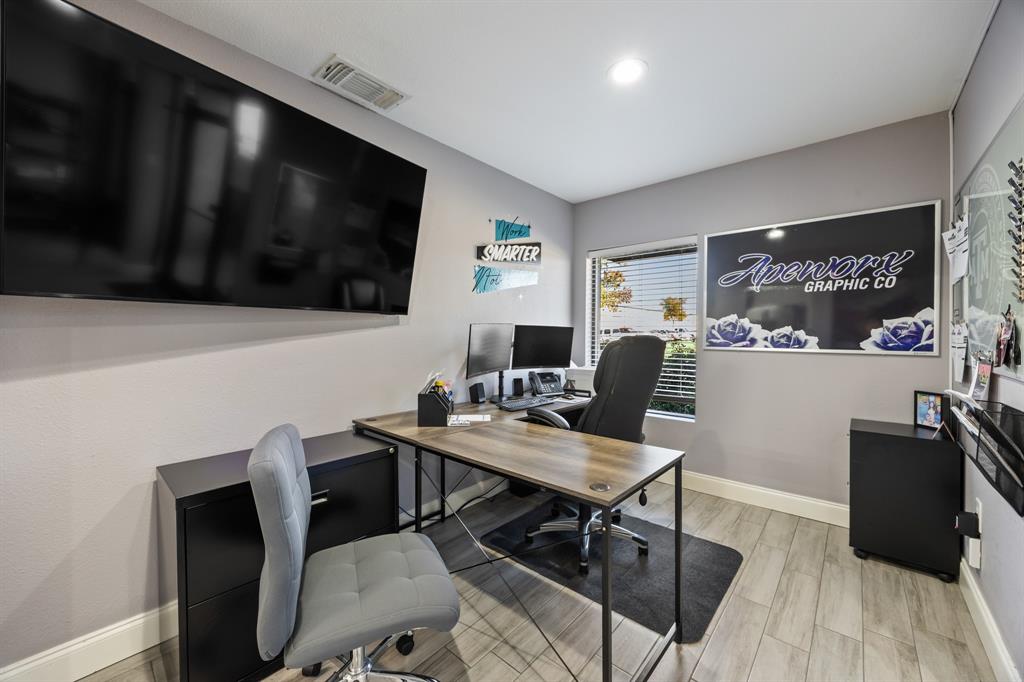 Rowlett Bus Park 02 - Commercial Sale