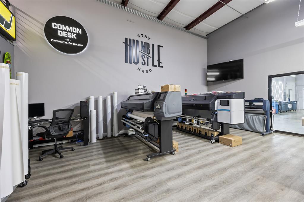 Rowlett Bus Park 02 - Commercial Sale