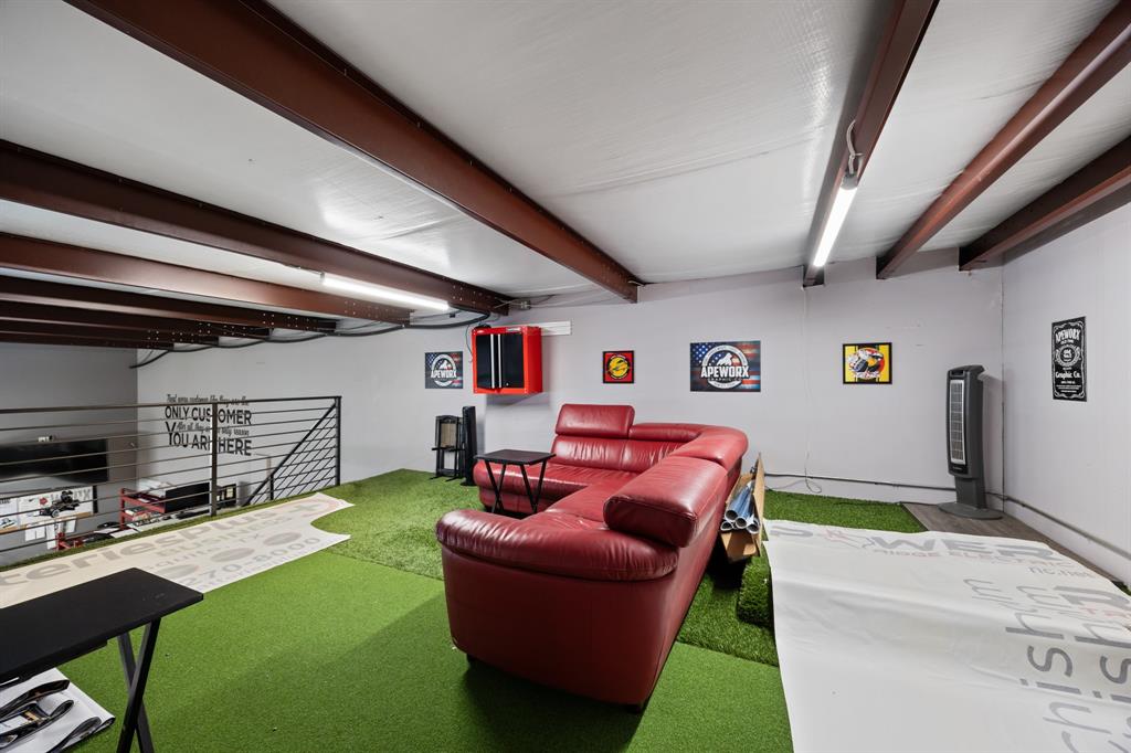 Rowlett Bus Park 02 - Commercial Sale